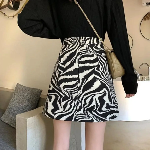 Leni - Eleganter Rock mit Zebramuster für einen stilvollen Look