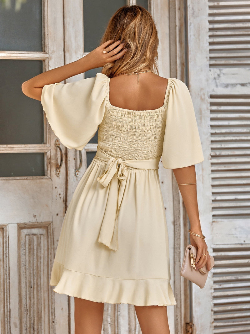 Weiches Gelbes Wickelkleid für dich Sehr Bequem und Schön