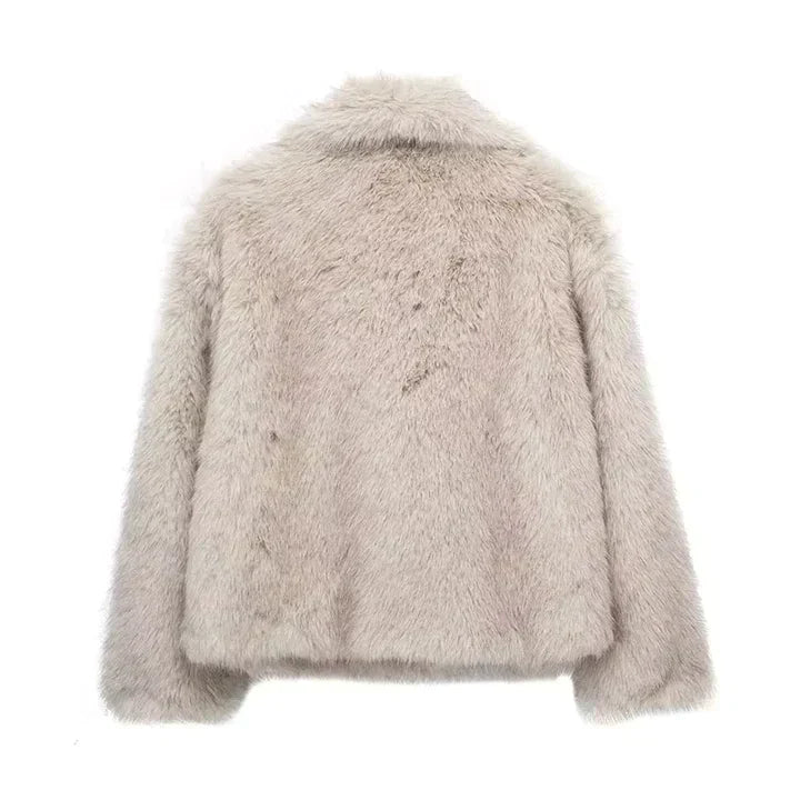 Warmes und Stylish Winterkleid für dich im Winter