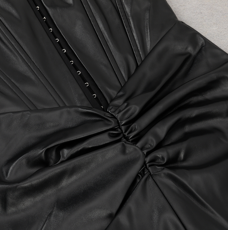 Elegantes Midikleid mit Herz-Ausschnitt für besondere Anlässe
