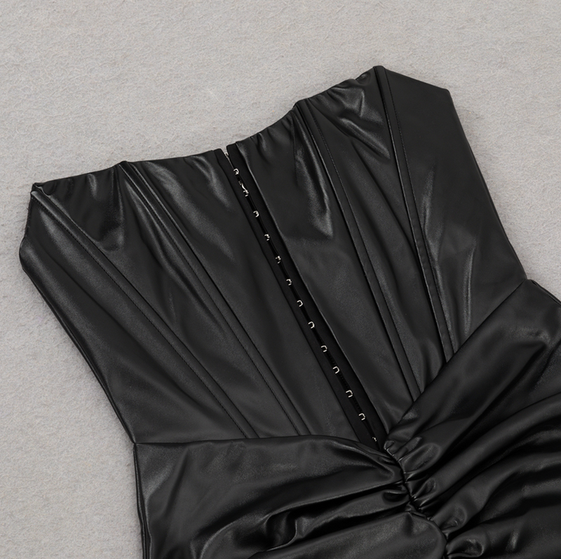 Elegantes Midikleid mit Herz-Ausschnitt für besondere Anlässe