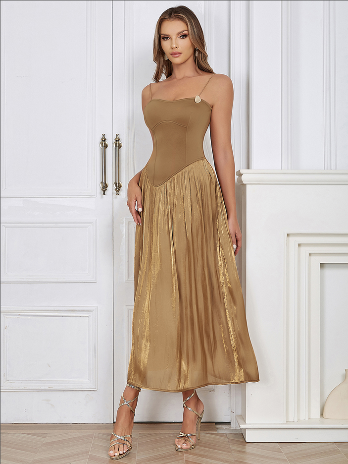 Elegantes Annika - Bodycon Maxikleid mit Fransen in Braun