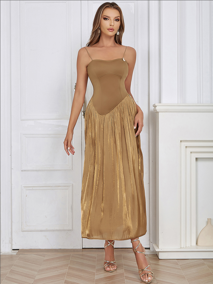 Elegantes Annika - Bodycon Maxikleid mit Fransen in Braun