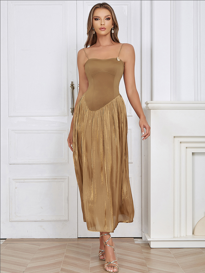 Elegantes Annika - Bodycon Maxikleid mit Fransen in Braun