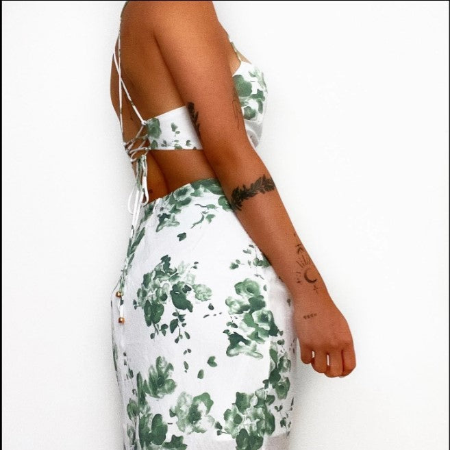 Bequemes und Stilvolles Kleid mit Sling-Print für dich