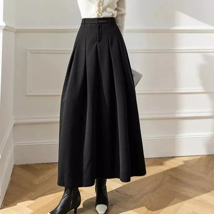 Monika - Eleganter Damenrock aus Wolle für stilvolle Auftritte