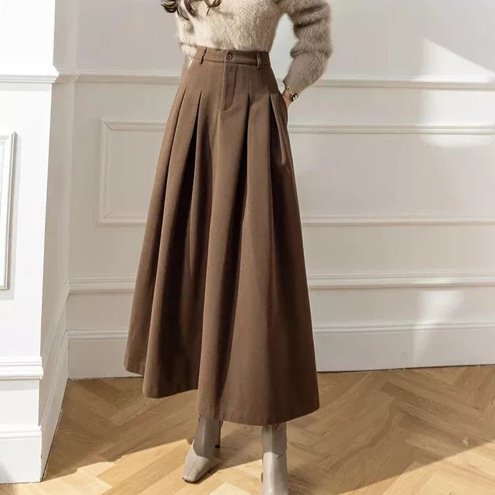 Monika - Eleganter Damenrock aus Wolle für stilvolle Auftritte