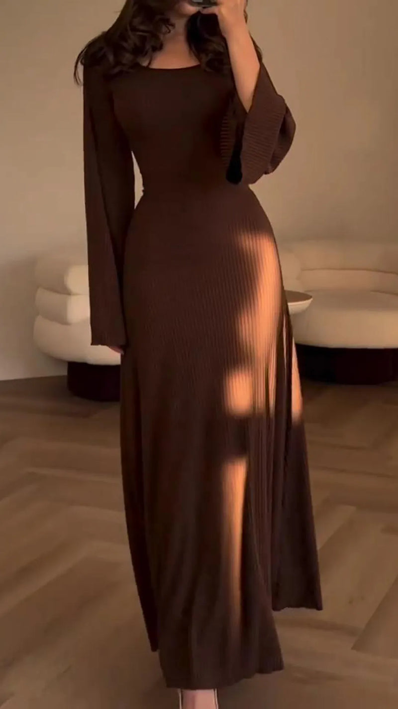 Elegantes Bodycon Maxikleid für besondere Anlässe tragen