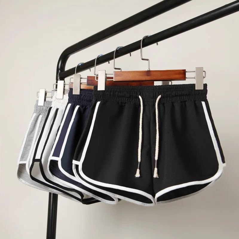 Irmgard – Luftige Damen-Streifenshorts mit elastischem Bund
