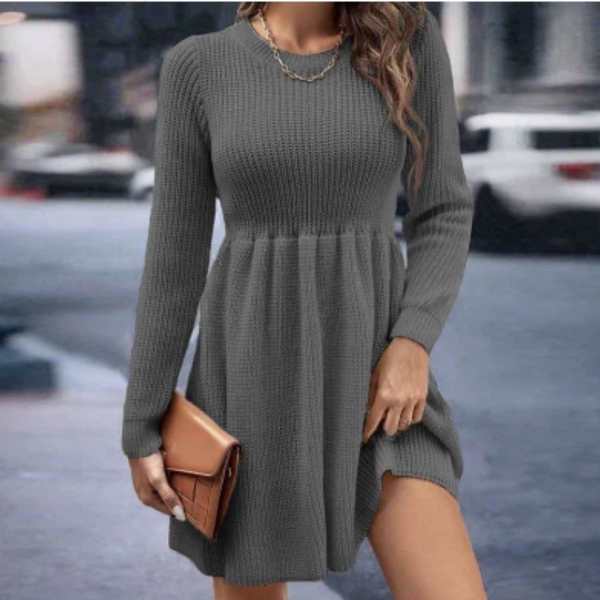 Bequemes Emma -Strick Mini Kleid für jeden Anlass