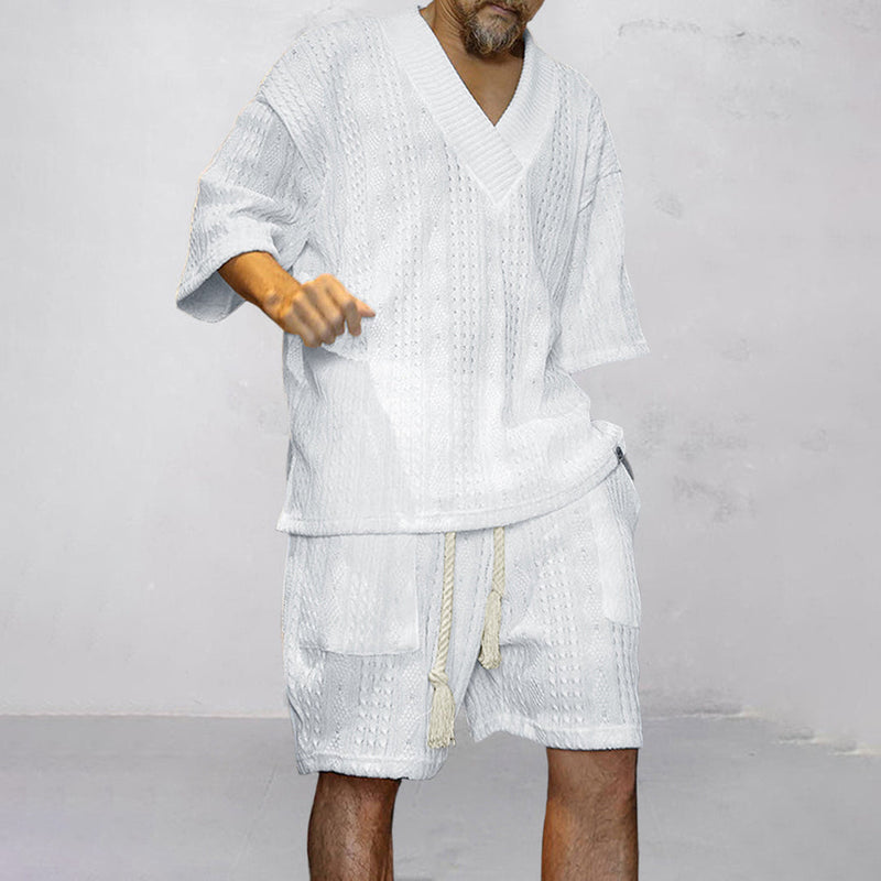 Stylisches, bequemes Shirt und Shorts-Set