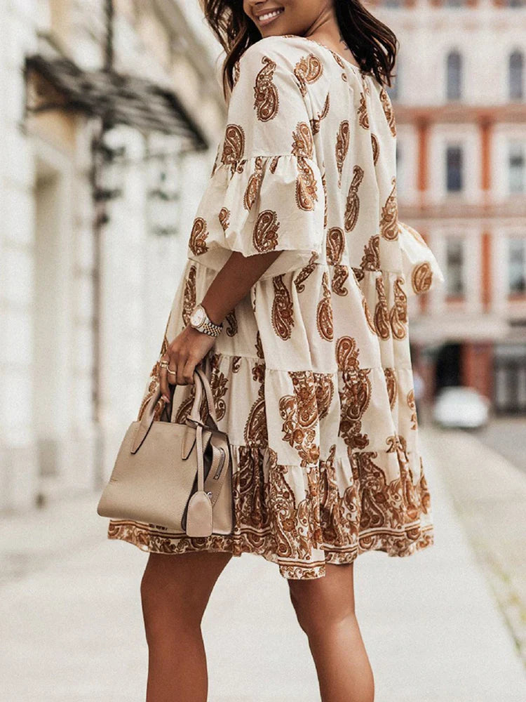 Bequemes Emma -Bohème Mini Kleid für jeden Anlass