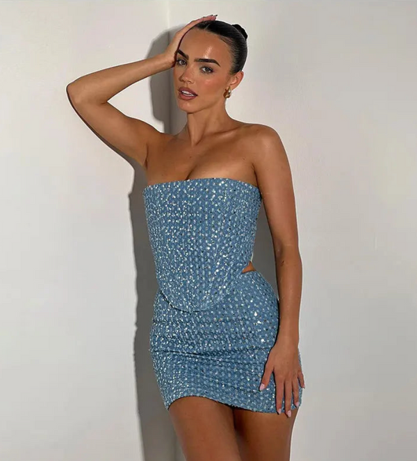 Elegantes Emma -Trägerlos Mini Set aus Rock und Top Set