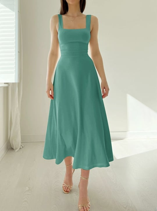 Elegantes Antonia Damen Midikleid mit breiten Trägern
