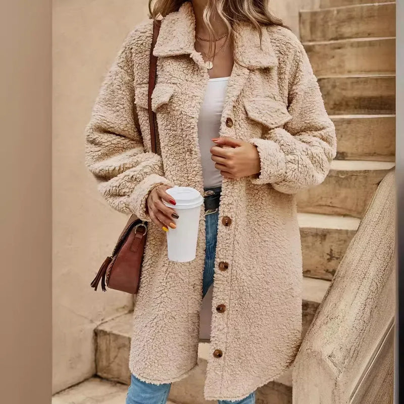 Aimee - Lockere und bequeme Strickjacke
