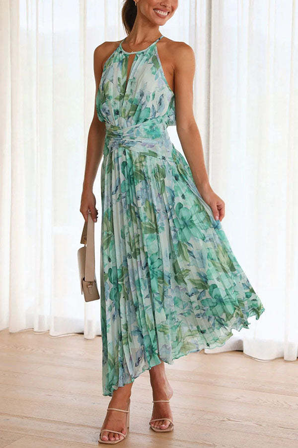 Bequemes Kleid mit floralem Charme für dich entdecken