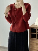 Bequemer Roter Pullover Mit Stil Für Jeden Tag