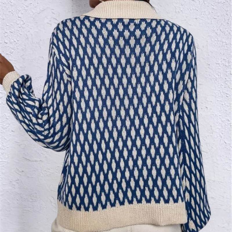 Trendiger Damenpullover mit Kragenausschnitt