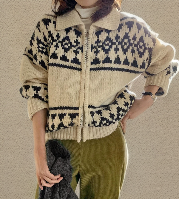 Cair – Wollpullover mit Knopfleiste