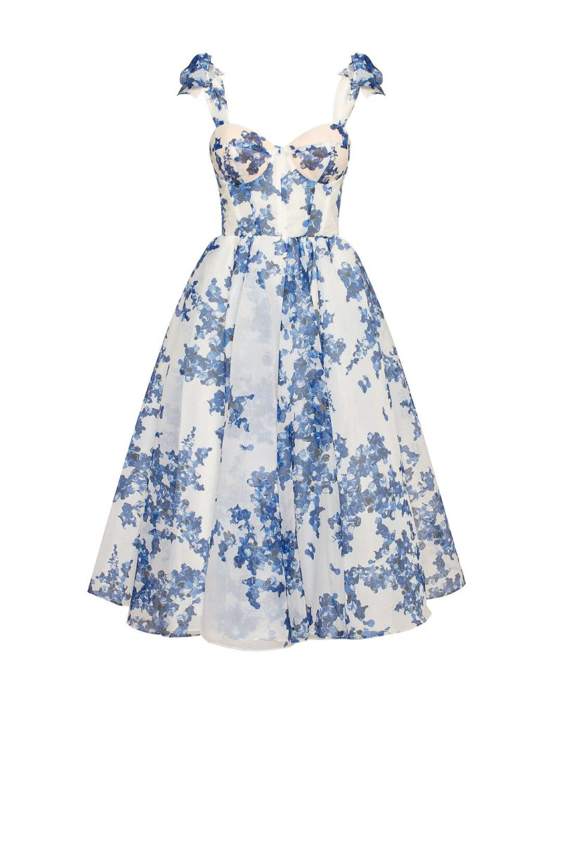 Elegantes Kleid mit Blumenmuster für besondere Anlässe