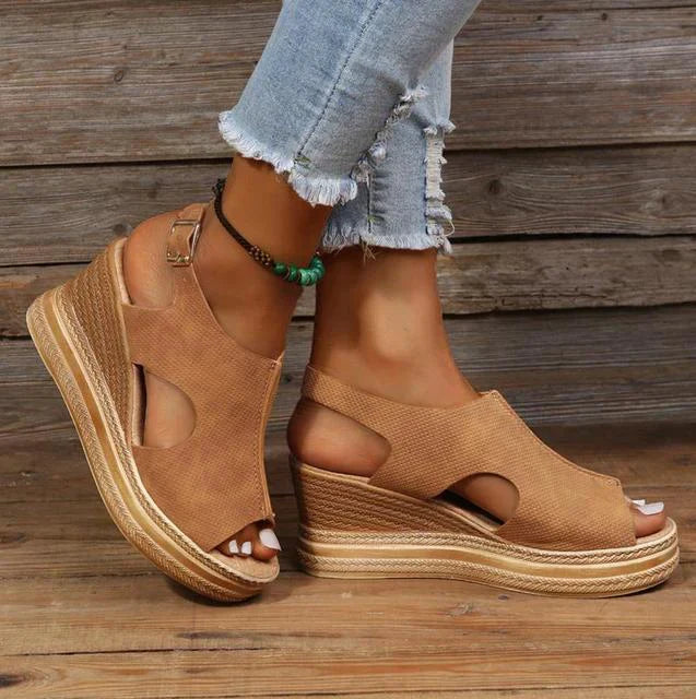 Bequeme und Stilvolle Plateau-Sandalen für dich