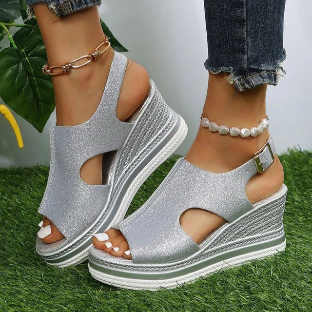Bequeme und Stilvolle Plateau-Sandalen für dich