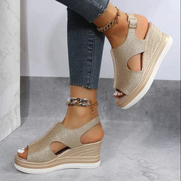 Bequeme und Stilvolle Plateau-Sandalen für dich