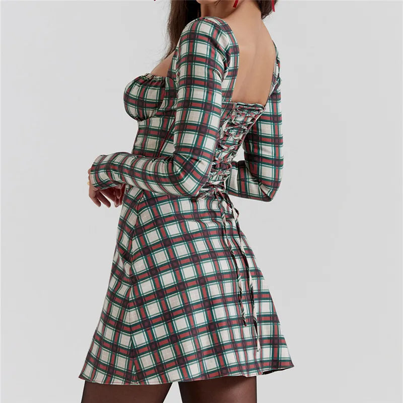 Schickes Kariertes Minikleid mit Herzausschnitt für Damen