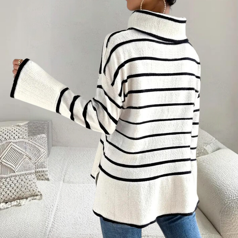 Gestreifter Damen-Rollkragenpullover im trendigen Stil
