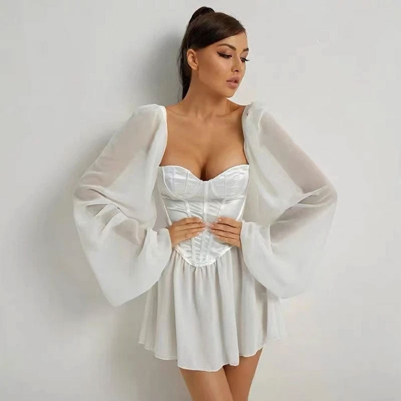 Elegantes Emma -Satin Bustier Mini Kleid mit Puffärmeln