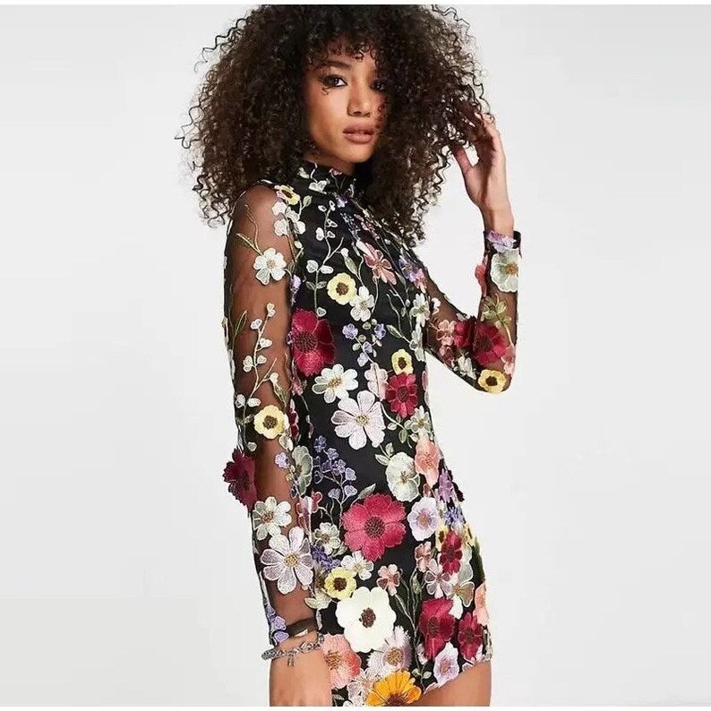 Warmes und Handgefertigtes Blumenkleid für Dich kaufen