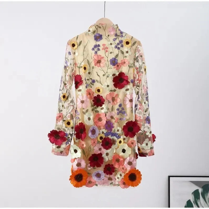 Warmes und Handgefertigtes Blumenkleid für Dich kaufen