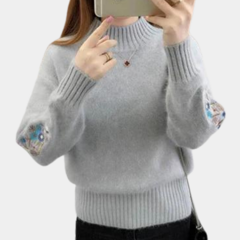 Kuscheliger Warmhalter Damenpullover Mit Blumenstickerei