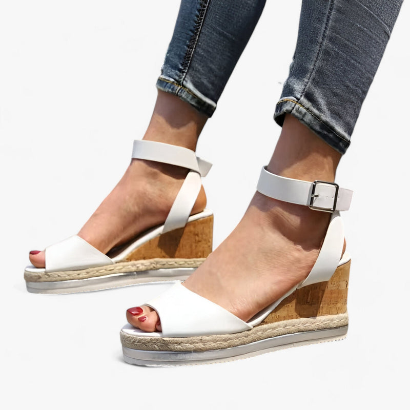 Bequeme und Leichte Vegane Leder-Keilsandalen für dich