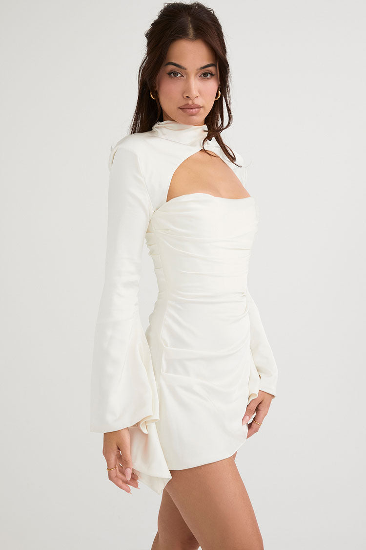 Elegantes Minikleid Mit Cutout Und Langen Ärmeln