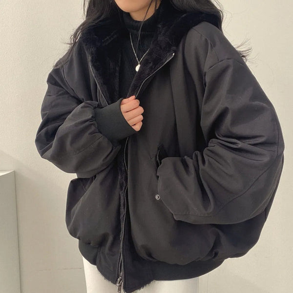 Stilvolle, warme Damen-Winterjacke