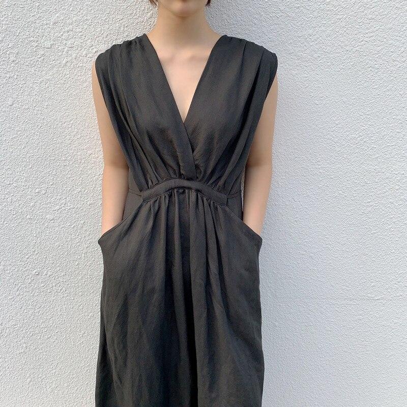 Elegantes Maxikleid für Damen im Wickelschnitt von Sabine