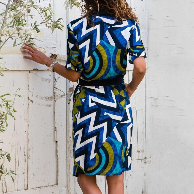 Theodora - Stilvolles Damenkleid mit Bequemen Schnitt und Mustern