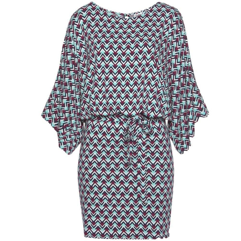 Warmes Kleid mit Cutouts an den Schultern für dich