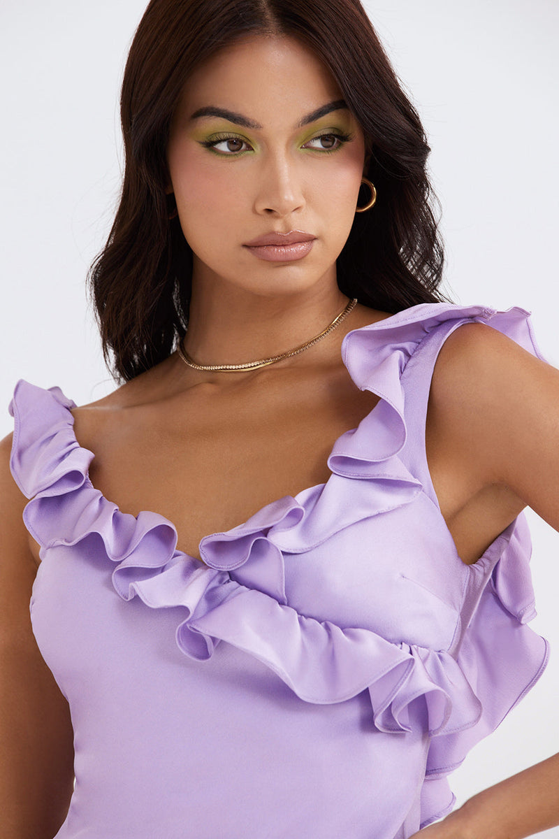 Minikleid mit Rüschen für einen eleganten Sommerlook