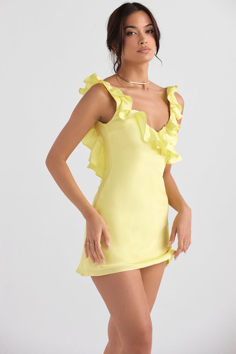 Minikleid mit Rüschen für einen eleganten Sommerlook