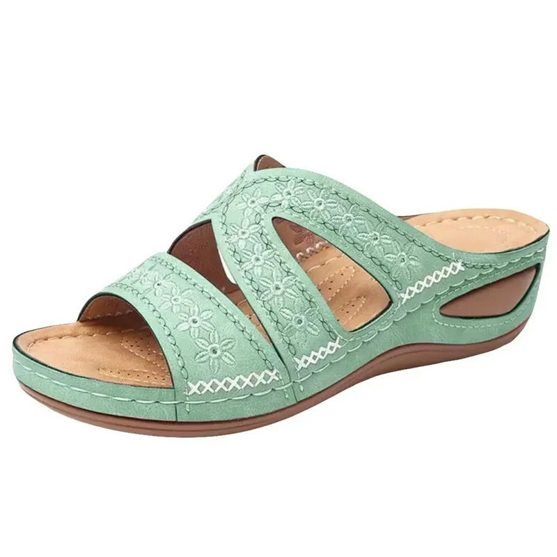 Bequeme und Leichte - Orthopädische Sandalen für dich