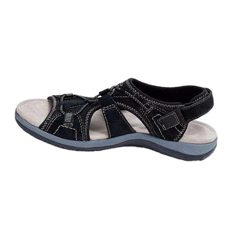 Weiche und stilvolle verstellbare Sommersandalen für dich