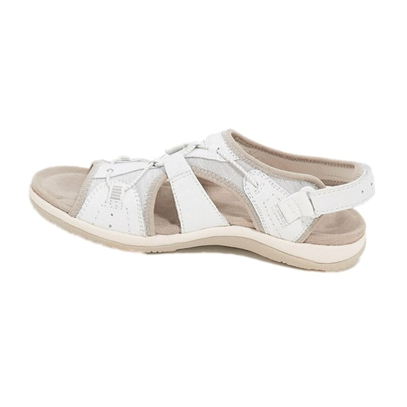 Weiche und stilvolle verstellbare Sommersandalen für dich
