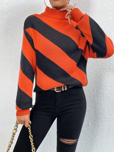 Weicher Pullover Für Gemütliche Tage Und Coole Abendstunden