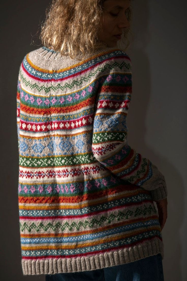 Weicher Pullover für Kinder in bunten Farben