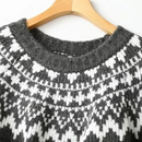 Weicher Pullover Mit Geometrischem Design Für Deinen Stil