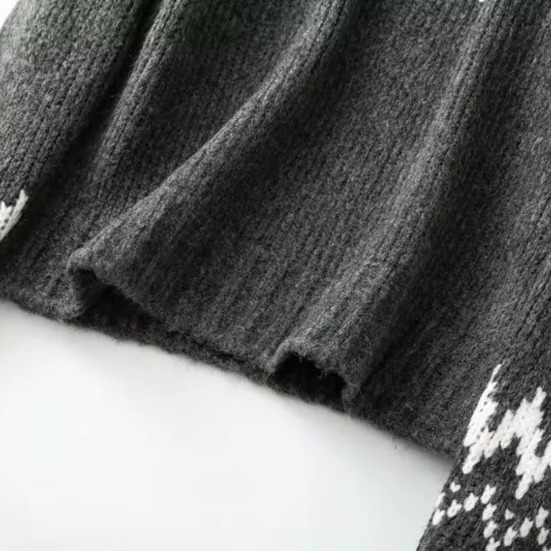 Weicher Pullover Mit Geometrischem Design Für Deinen Stil