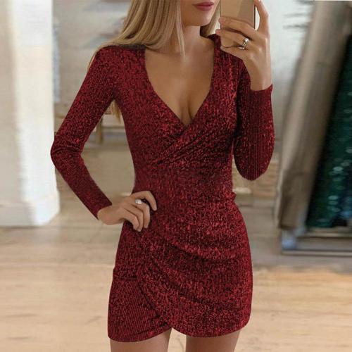 Warmes Glitzer Wickelkleid für dich im tollen Stil
